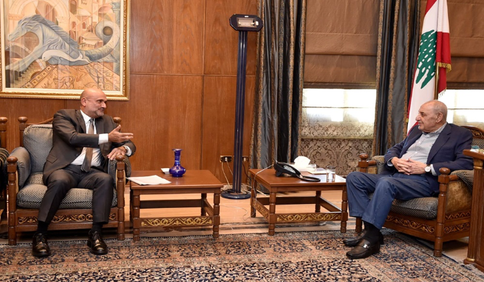 الأوضاع العامة على طاولة بري