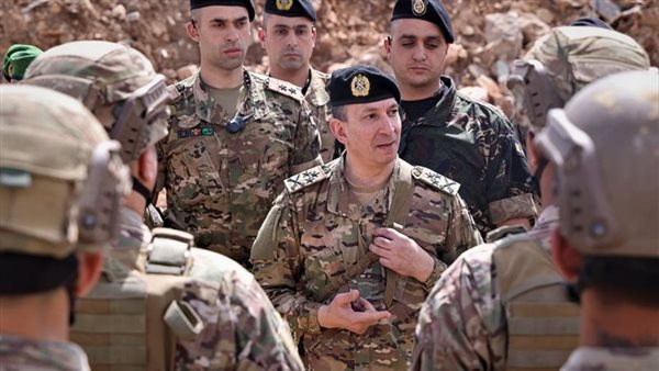 قائد الجيش يصل إلى ثكنة فرنسوا الحاج في مرجعيون