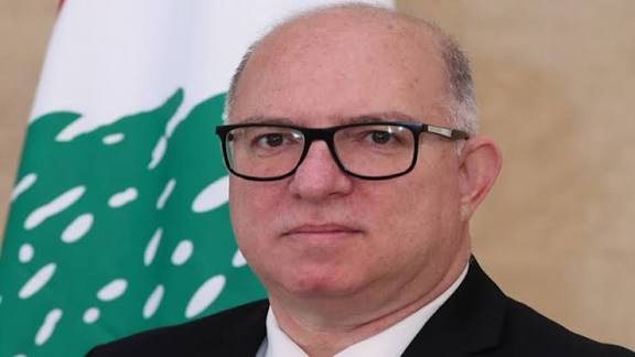 وزير العمل : لن أحضر جلسة الحكومة وملف “رسالات” يُعالج إداريًا لا بالحل