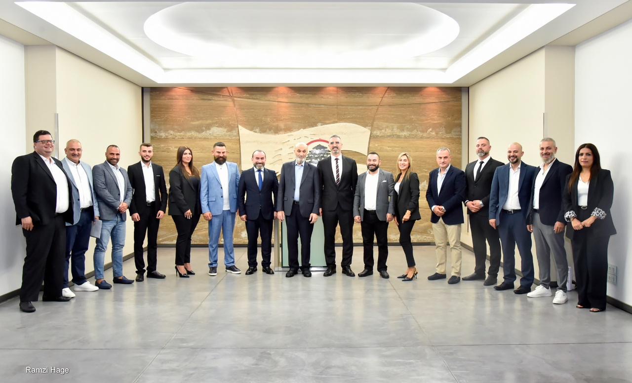 لقاء بين جعجع ووفد بلدية حارة الست لبحث احتياجات المنطقة