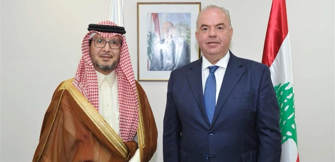 بخاري بحث مع الحاج سبل تعزيز التعاون في مجال الاتصالات