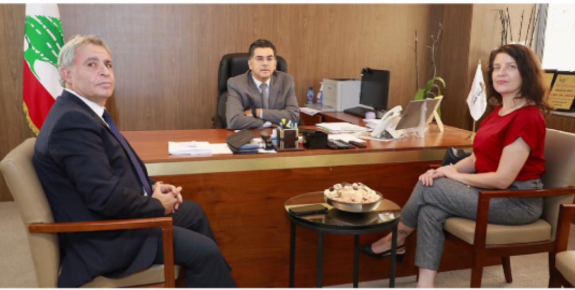 وزير الإعلام  بحث التعاون مع وكالة الأسوشيتد برس