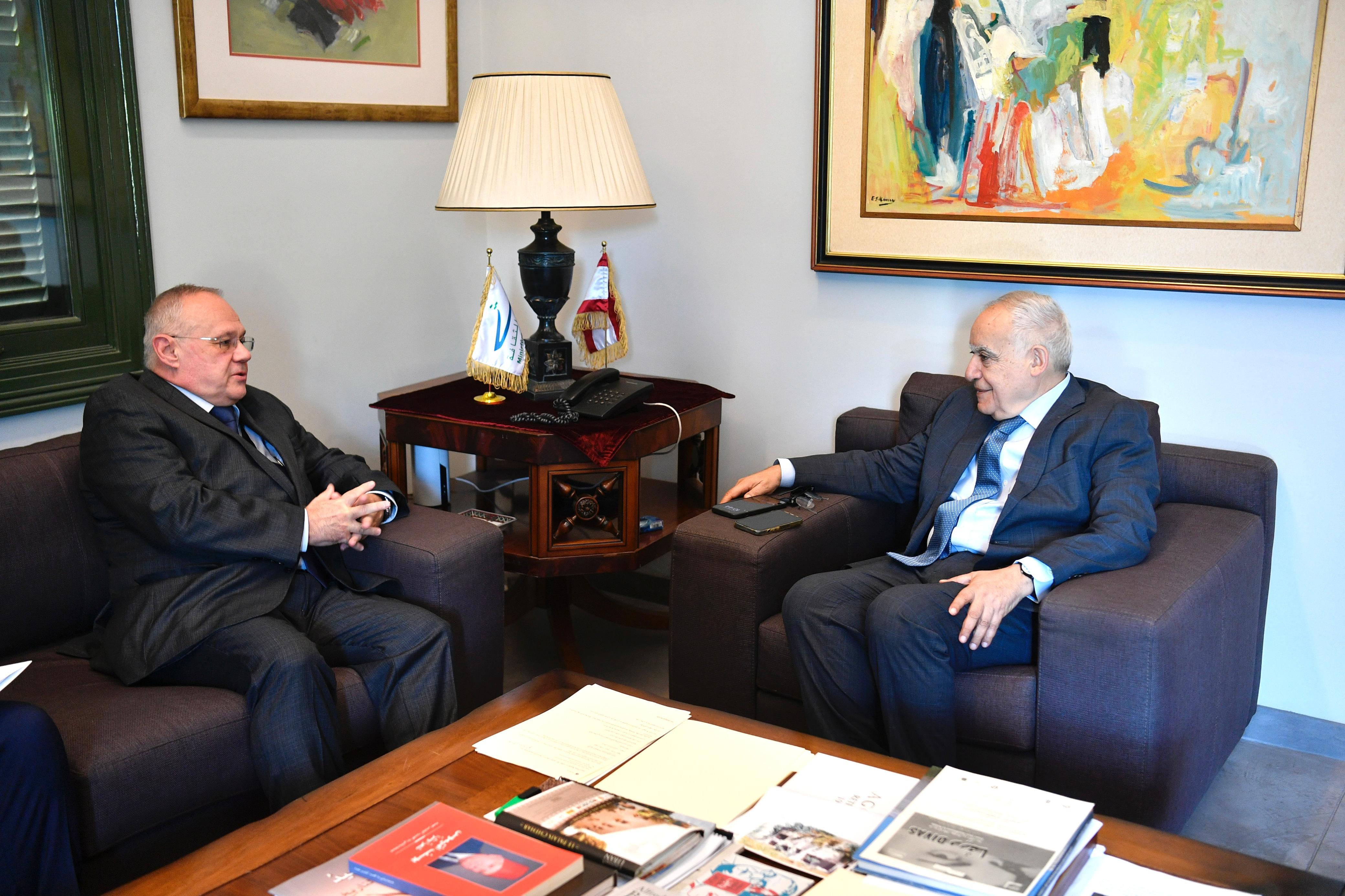 سلامة بحث وسفير المجرفي تعزيز التعاون الثقافي ومعرض في الفاتيكان لترميم 64 كنيسة تاريخية في لبنان الشهر المقبل