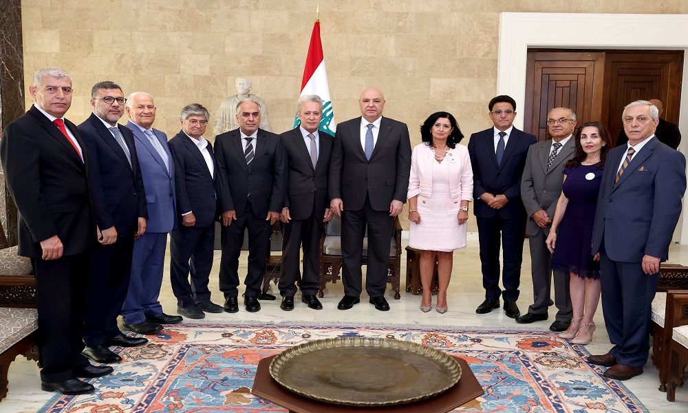 عون: يجب فرض عقوبات صارمة للمحافظة على البيئة