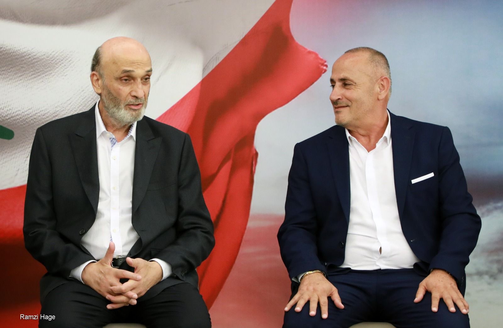 جعجع يستقبل مجلس بلدية حياطة – كسروان في معراب