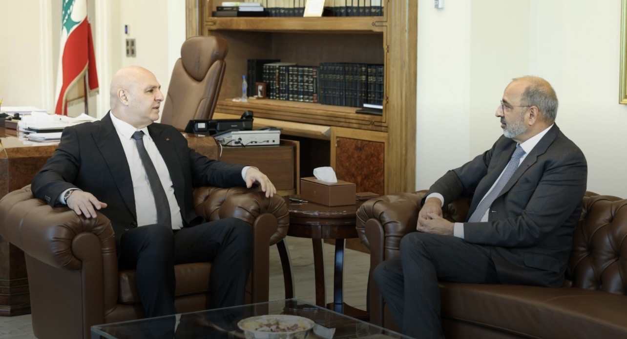 الرئيس عون استقبل نائب المنسق الخاص للأمم المتحدة في لبنان