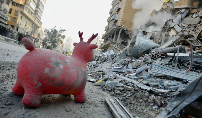 ارتفاع الضغوطات بالدمار لوقف النار.. ونقاط مرفوضة في الورقة الأميركية -الإسرائيلية<br />
«اليونيفيل» تستكشف الجهوزية اللبنانية للقرار1701.. ومسيرات حزب الله تكشف سلاح الجو الاسرائيلي