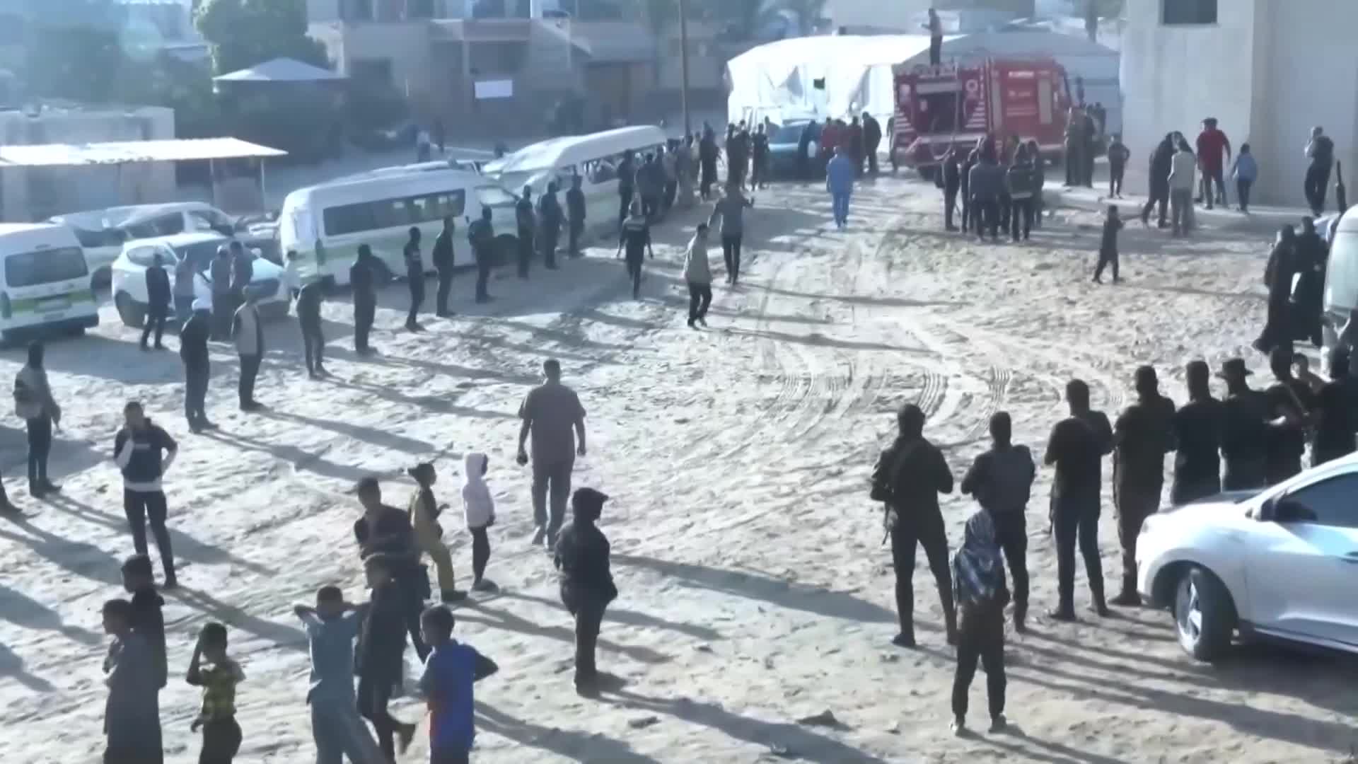 بالفيديو - الأسرى الفلسطينيون المقرر إطلاق سراحهم اليوم يستعدّون لمغادرة السجون الإسرائيلية