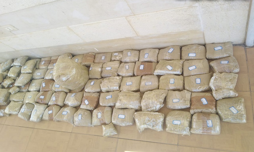 الجيش يضبط كمية كبيرة من المخدرات