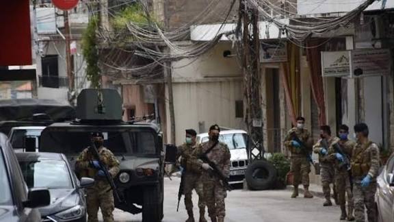 انتشار أمني واسع للجيش  في بعلبك وتفتيش دقيق للمداخل والأحياء