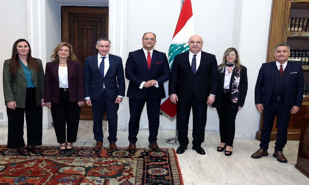 عون: لبنان سيبقى صلة وصل بين الشرق والغرب