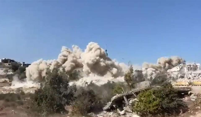 الجيش الاسرائيلي يفجر احد المساجد في بلدة يارين