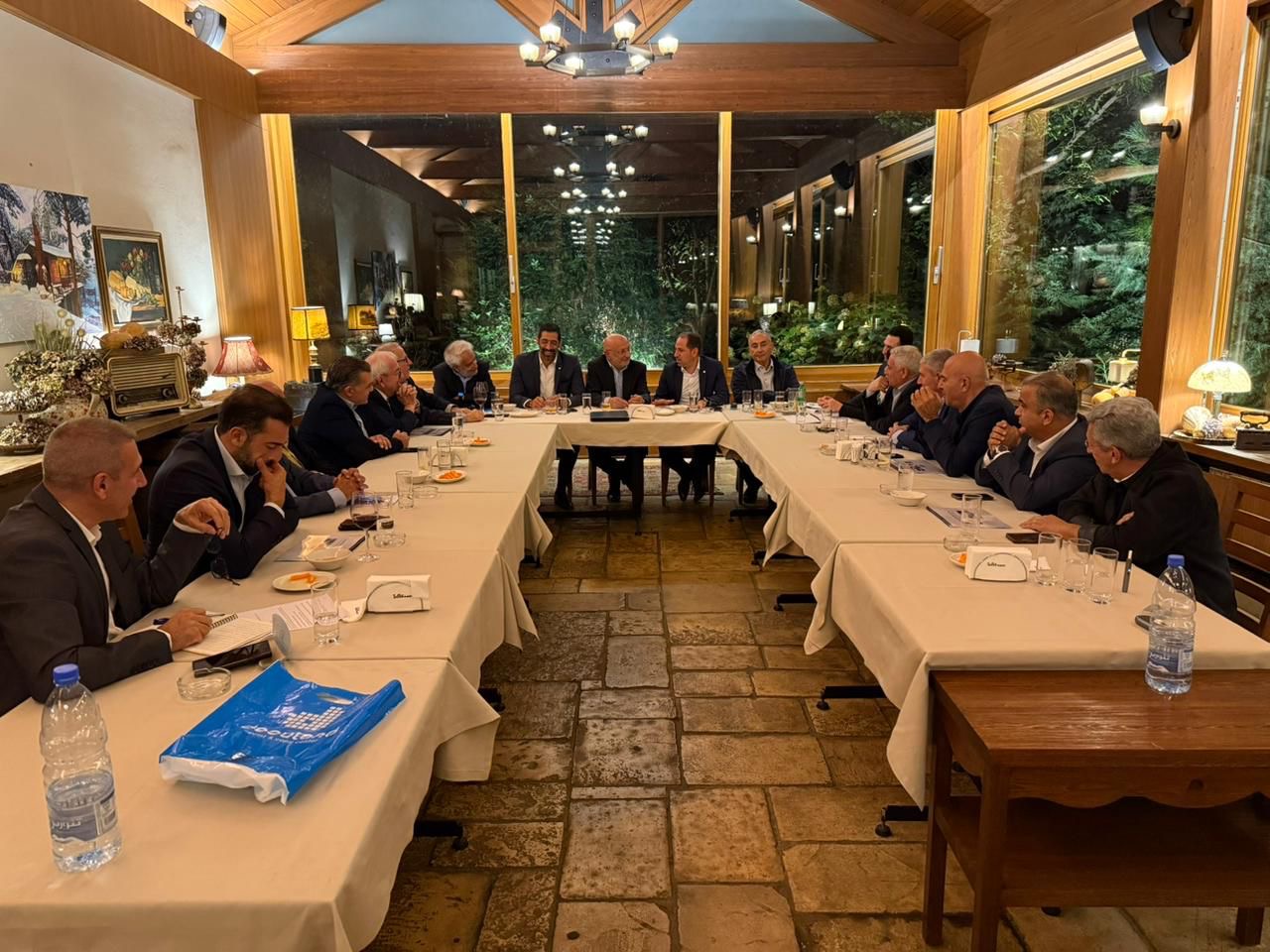 الجميّل وحنكش يضعان خطة مشتركة مع تجمع صناعيي المتن الشمالي والبلديات