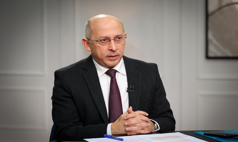 الان عون يفوز بمنصب أمين سر مجلس النواب