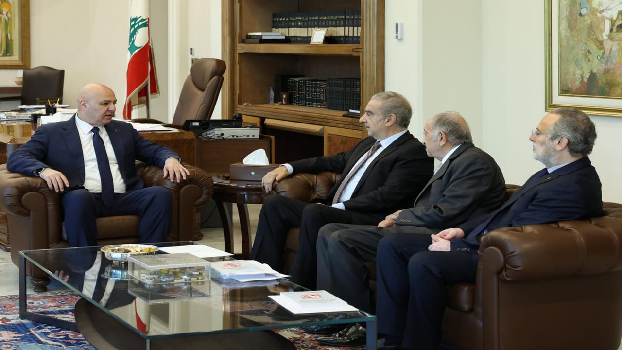 فرعون من بعبدا: دعوة للرئيس للمشاركة في لقاء حول حياد لبنان