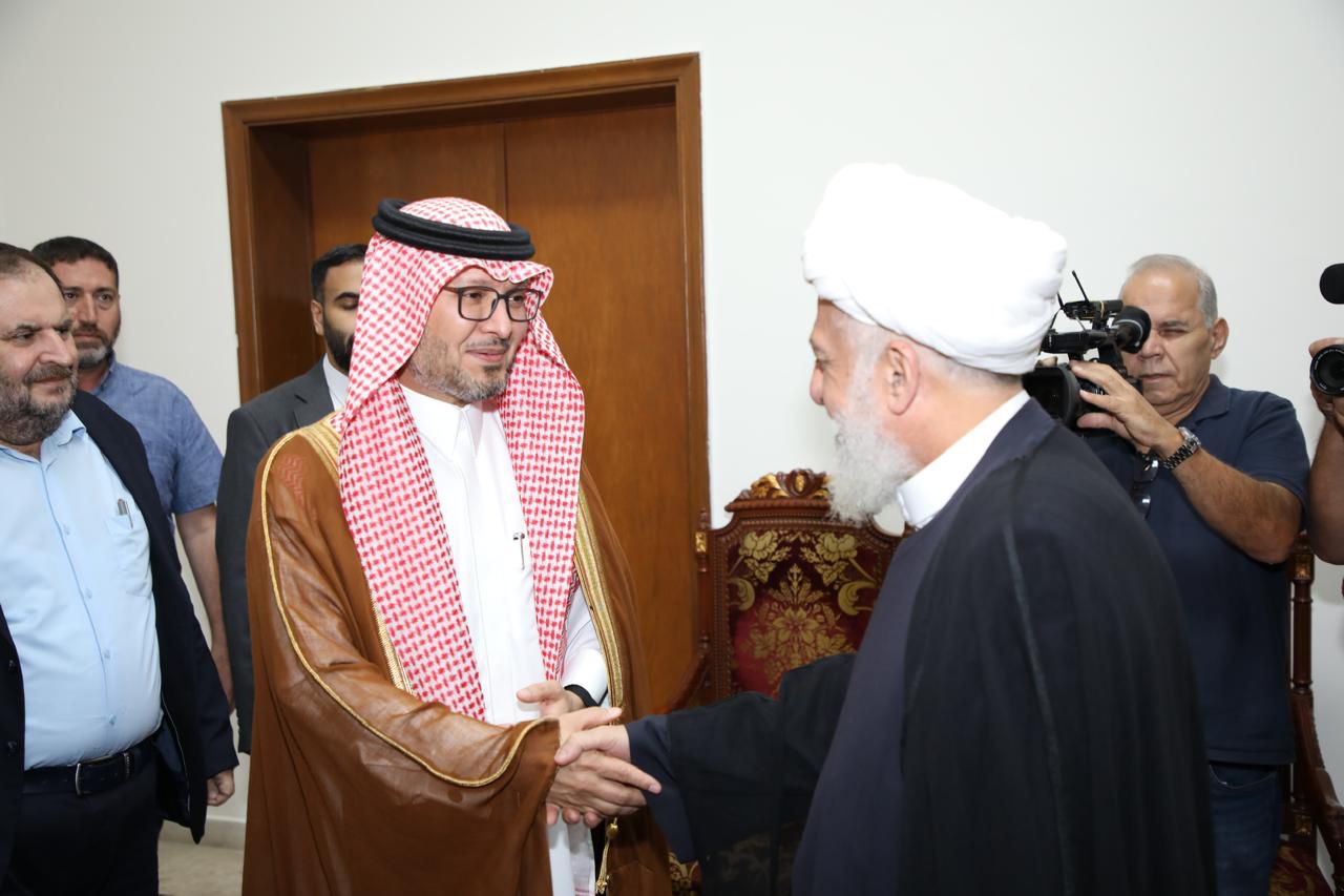 بخاري في المجلس الشيعي