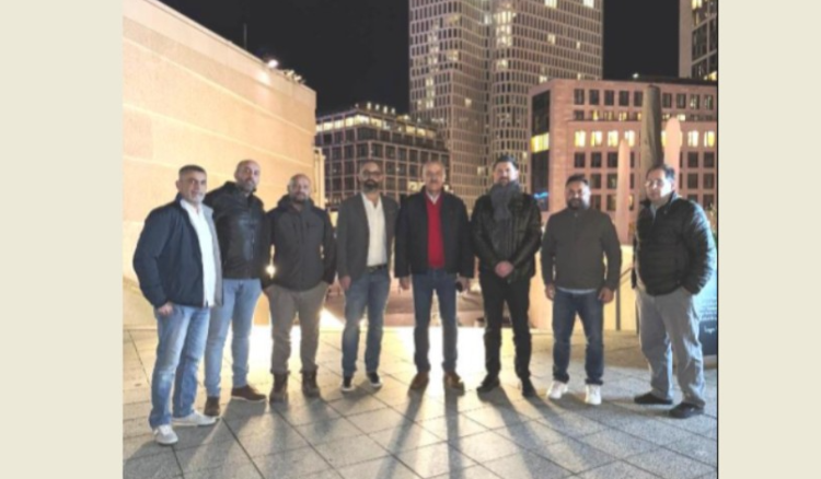عبدالله التقى أعضاء مكتب برلين في 