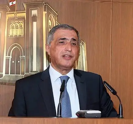 هاشم: خطّ بعبدا - عين التينة سالك وسط ترجيحات لعقد لقاء ثلاثي