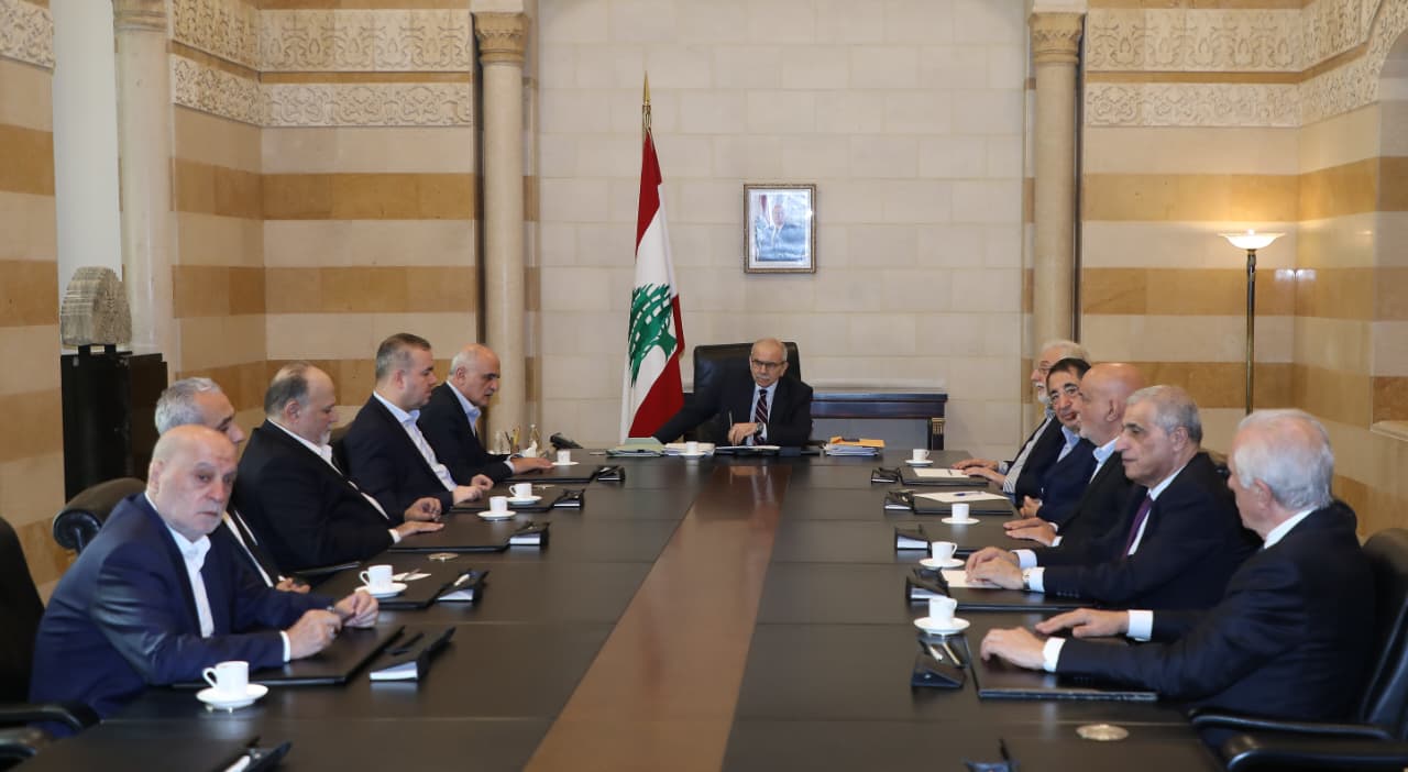 وفد نيابي يزور السراي: تأكيد على إجراء الانتخابات في موعدها وفق القانون النافذ