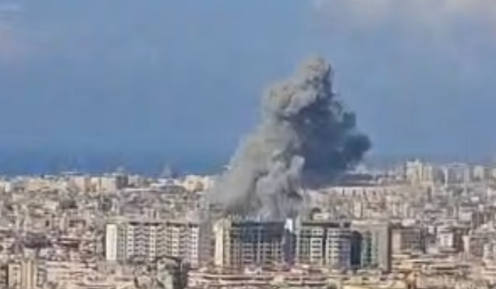 غارتان على منطقة حارة حريك