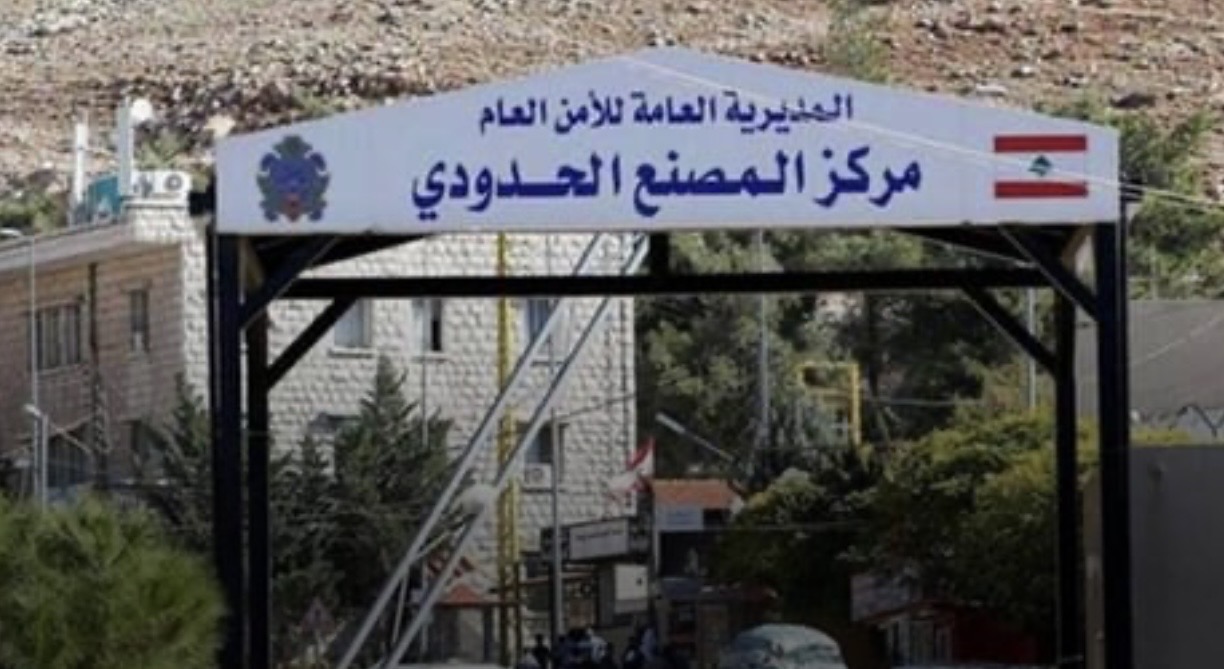 الأشغال أنجزت تأهيل طريق كوع الصليب – المصنع