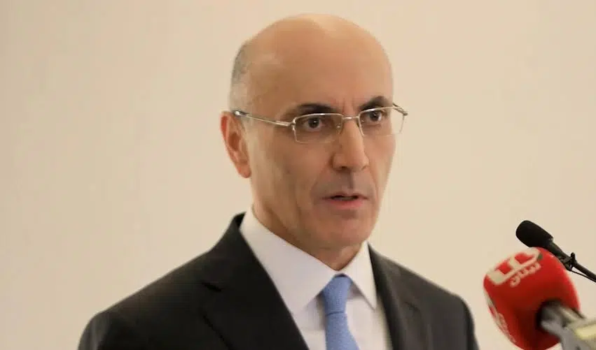 الحجار يكفّ يد مختار العاقورة