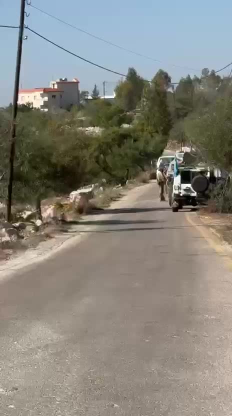 بالفيديو - اعتراض دورية لـ«اليونيفيل» في الشعيتية – صور