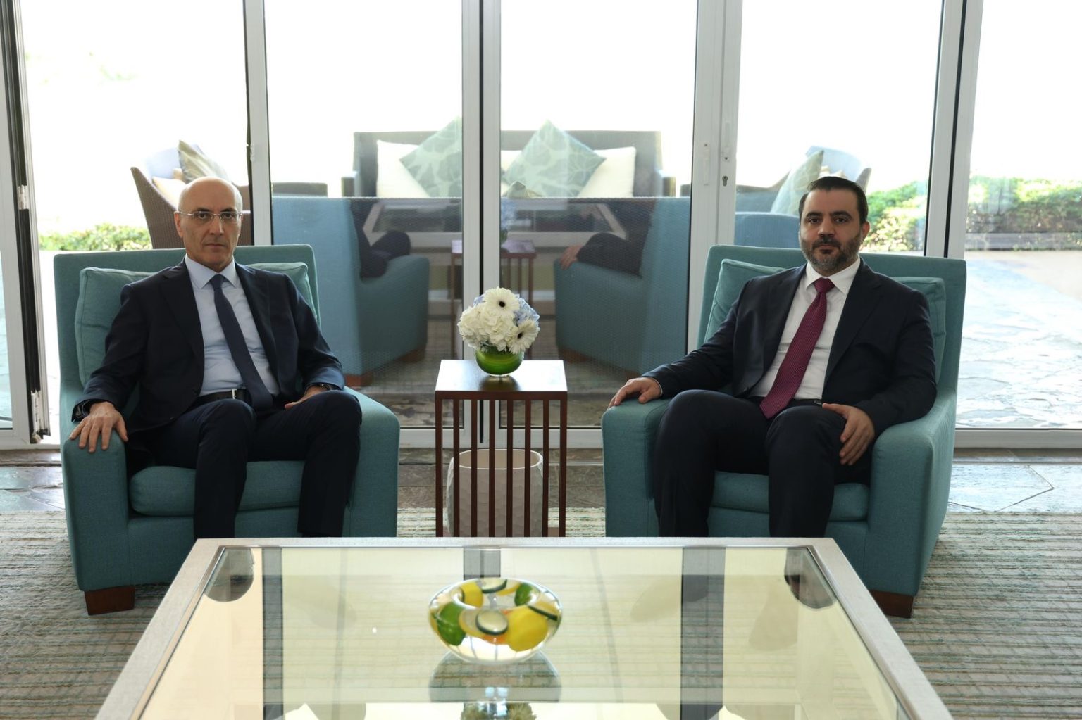 الحجار بحث مع  وزيري خارجية البحرين وسوريا في “حوار المنامة” في تعزيز التعاون والعلاقات الثنائية