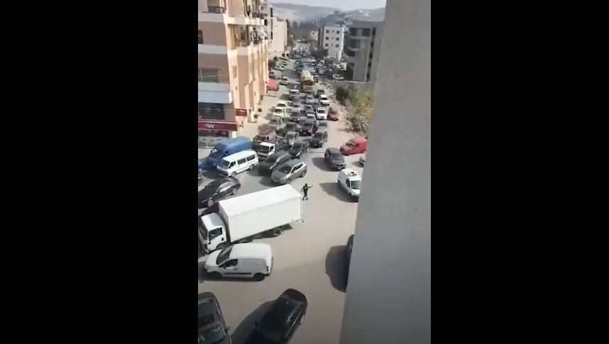 نزوح وزحمة سير بعد التحذيرات الإسرائيلية