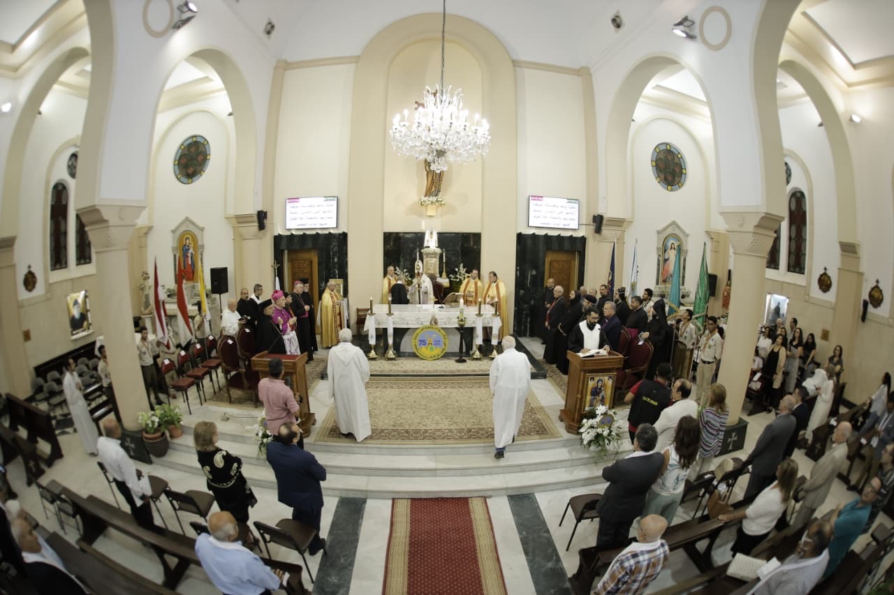 احتفال اليوبيل الماسي للأبرشية المارونية في القاهرة: 75 عاماً من العطاء والوحدة والإيمان