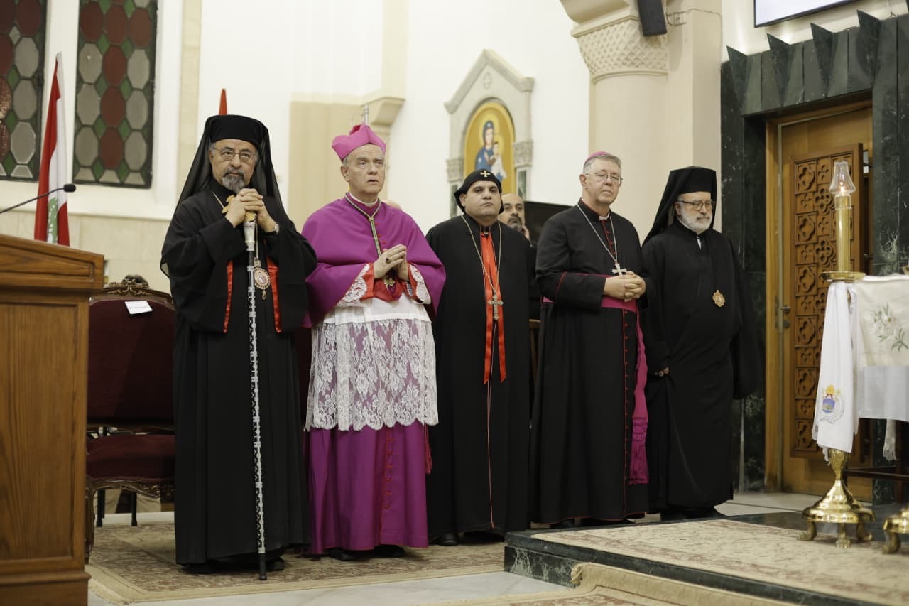 احتفال اليوبيل الماسي للأبرشية المارونية في القاهرة: 75 عاماً من العطاء والوحدة والإيمان