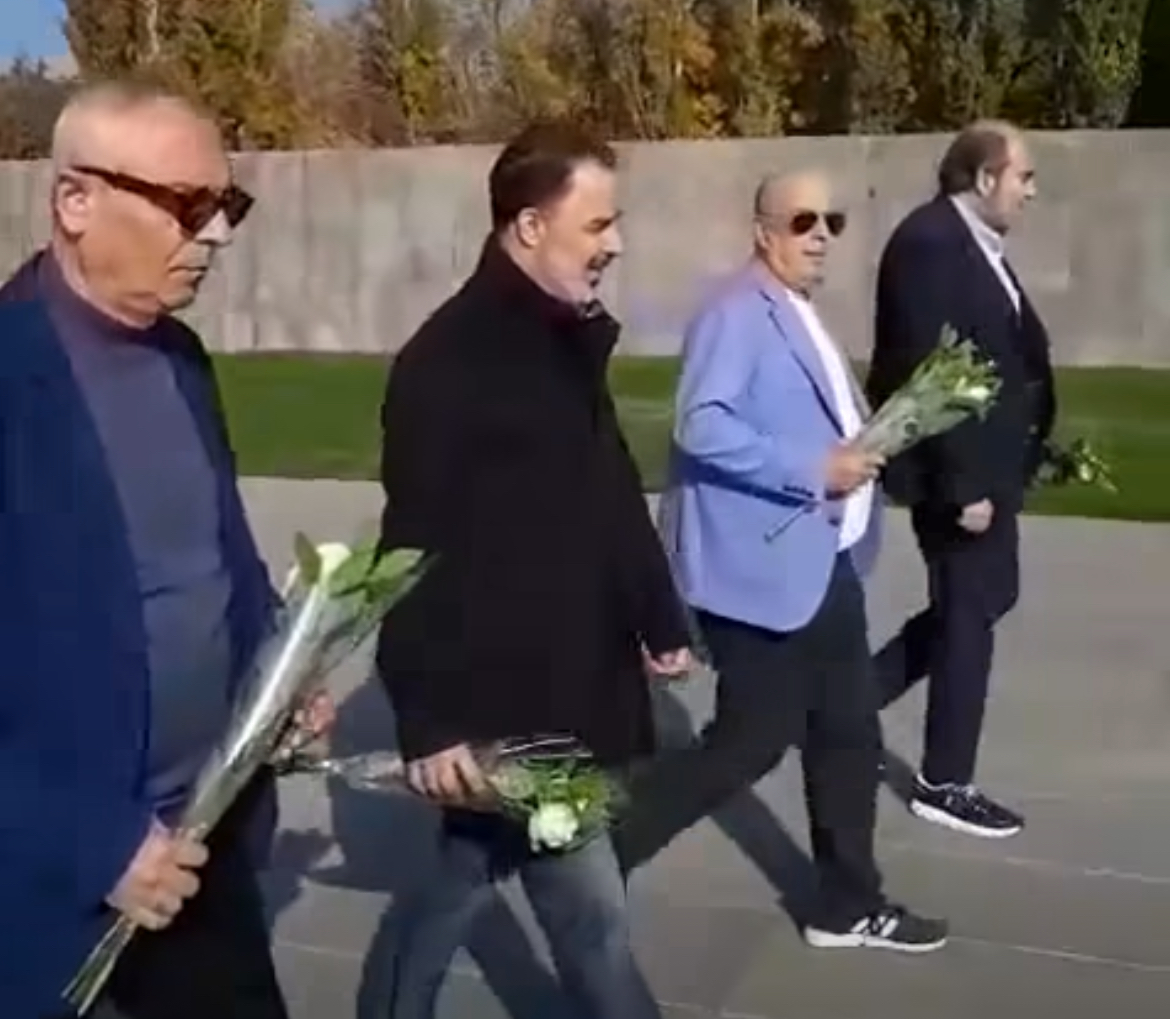 وفد لبناني يزور يريفان ويضع إكليلًا من الزهر على نصب شهداء المجازر الأرمنية