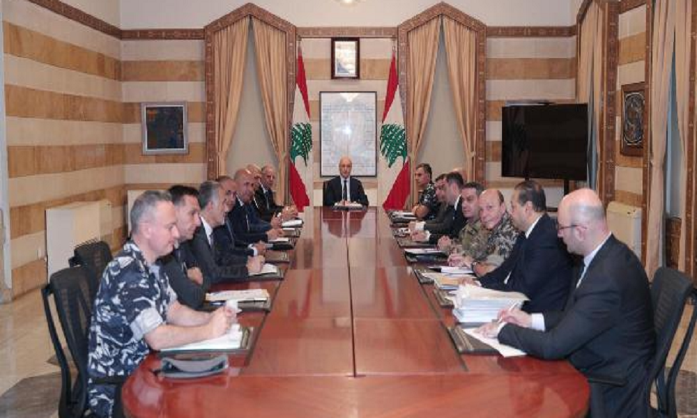 اجتماع أمني للحجار... وتشديد على مكافحة الجريمة وضبط المخيمات