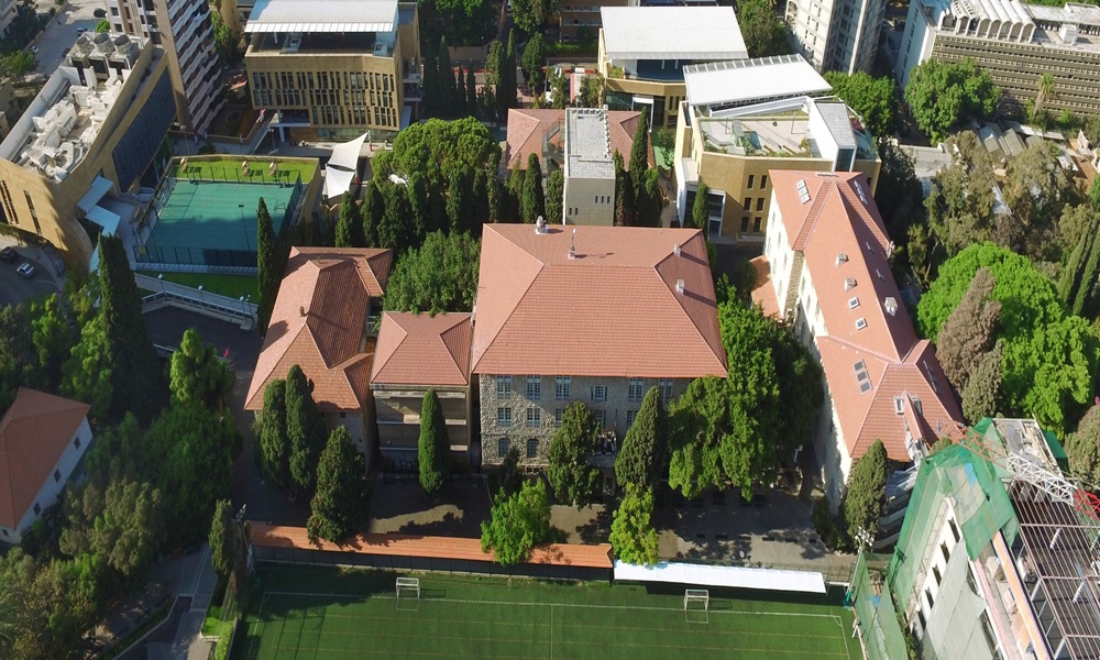 إدارة الـIC تفصل الطالب المعتدي