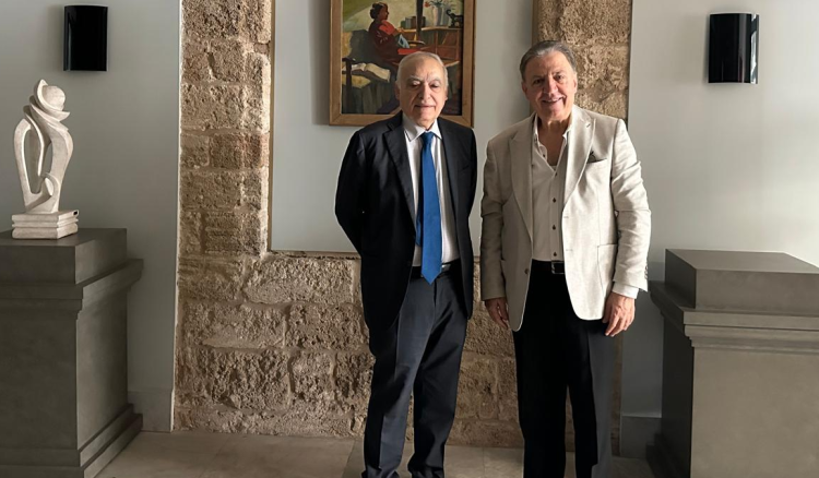 وزير الثقافة تابع والشاعر شوقي بزيع الأنشطة الثقافية وحماية التراث