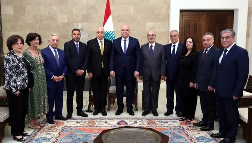 مسعى فرنسي لتثبيت آلية وقف النار… عون “يبرّئ” الحزب في جنوب الليطاني