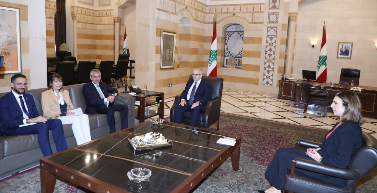 الرئيس  سلام بحث مع وفد الصليب الأحمر الدولي أوضاع الجنوب وملف الأسرى اللبنانيين في السجون الإسرائيلية