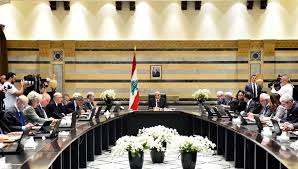 موفدة ماكرون تدعم الدور التفاوضي للميكانيزم… لا تمديد لتسجيل المغتربين والأزمة إلى انسداد