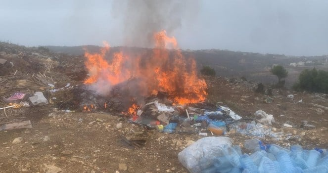 انفجار من مخلفات الحرب في مكب نفايات في بلدة حداثا