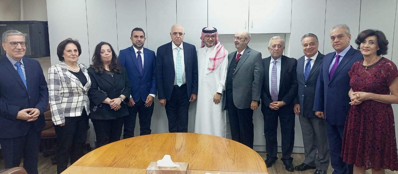 بخاري: لبنان مقبل على خير كبير