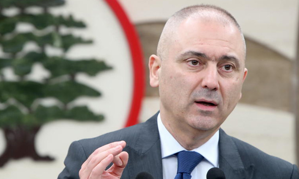 محفوض: إيران متورّطة في المالية اللبنانية!