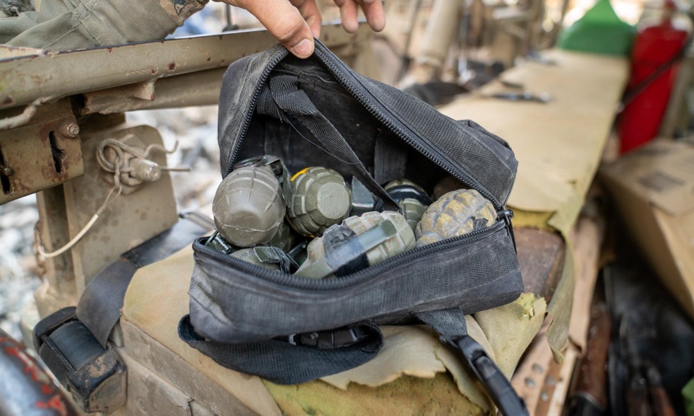 اليونيفيل: العثور على 360 مخبأ سلاح للحزب!