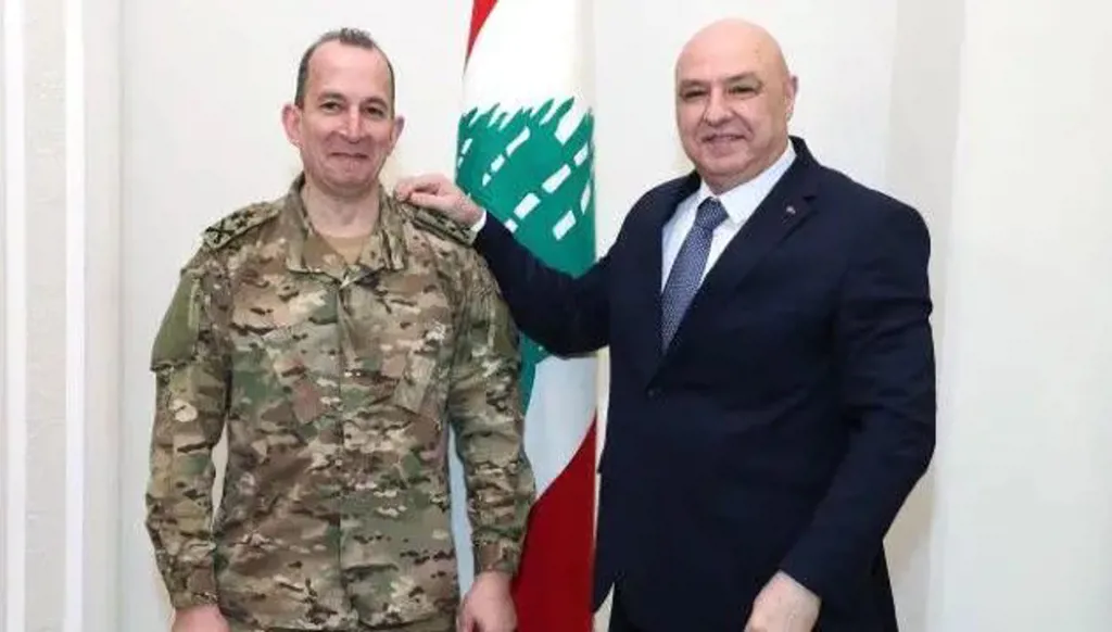 لبنان الخليط: قادة الجيش وقادة السياسة!