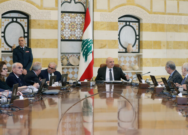 ملف الجيش في عهدة عون... ونتنياهو يهدّد بـموجات مواجهات