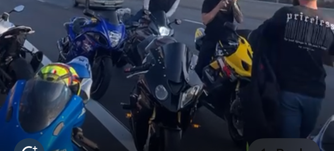 وفاة شاب وإصابة آخر بحالة خطرة بعد حادث دراجتين ناريتين في طرابلس