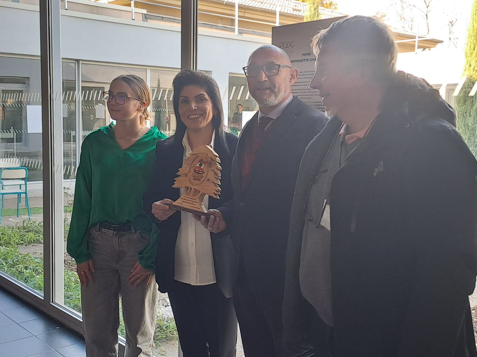 ثانوية فرنسية تطلق اسم المناضلة اللبنانية أنطوانيت شاهين على باحة المدرسة