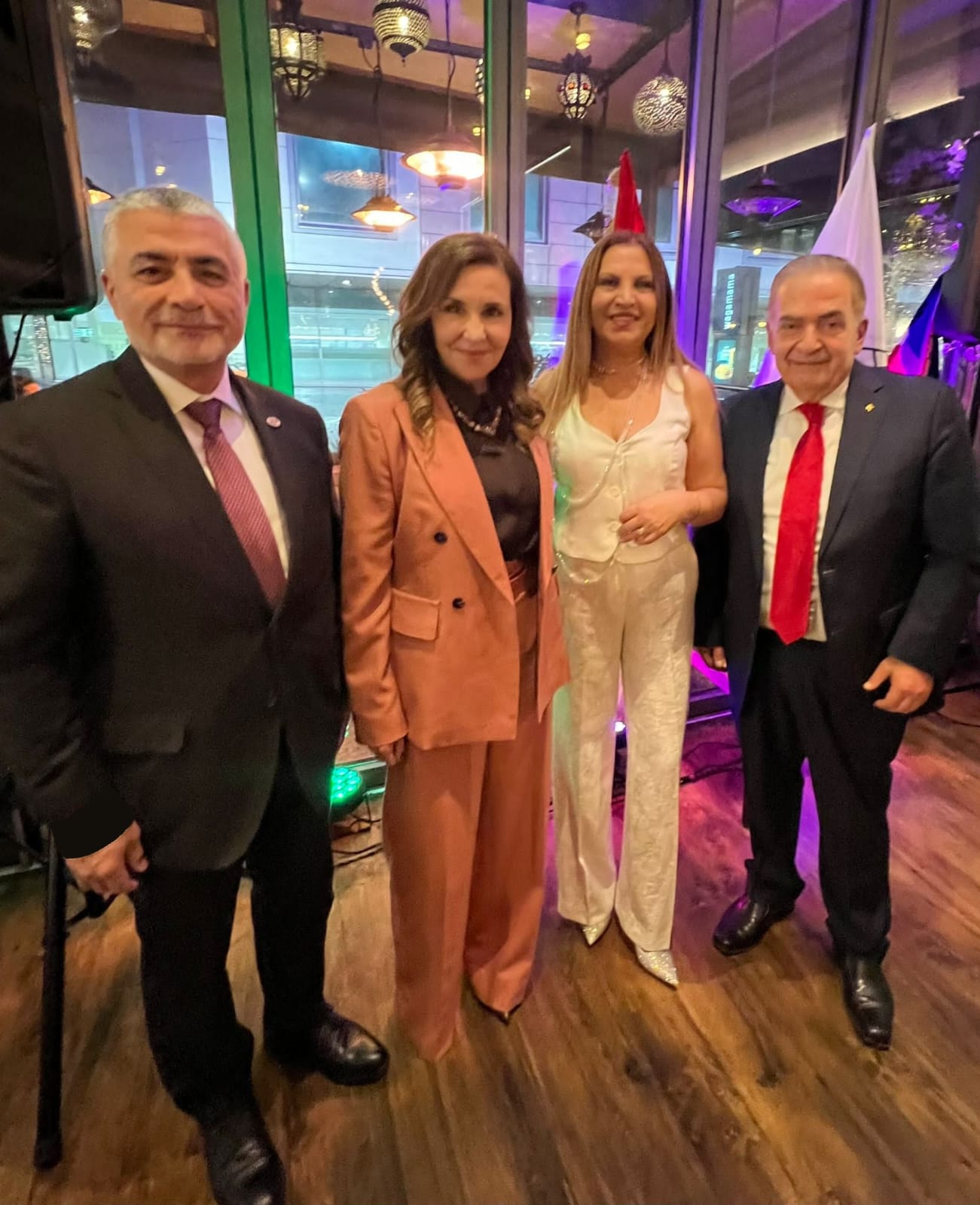 الجامعة  اللبنانية  الثقافية تحتفل في المملكة المتحدة بعيد الاستقلال.