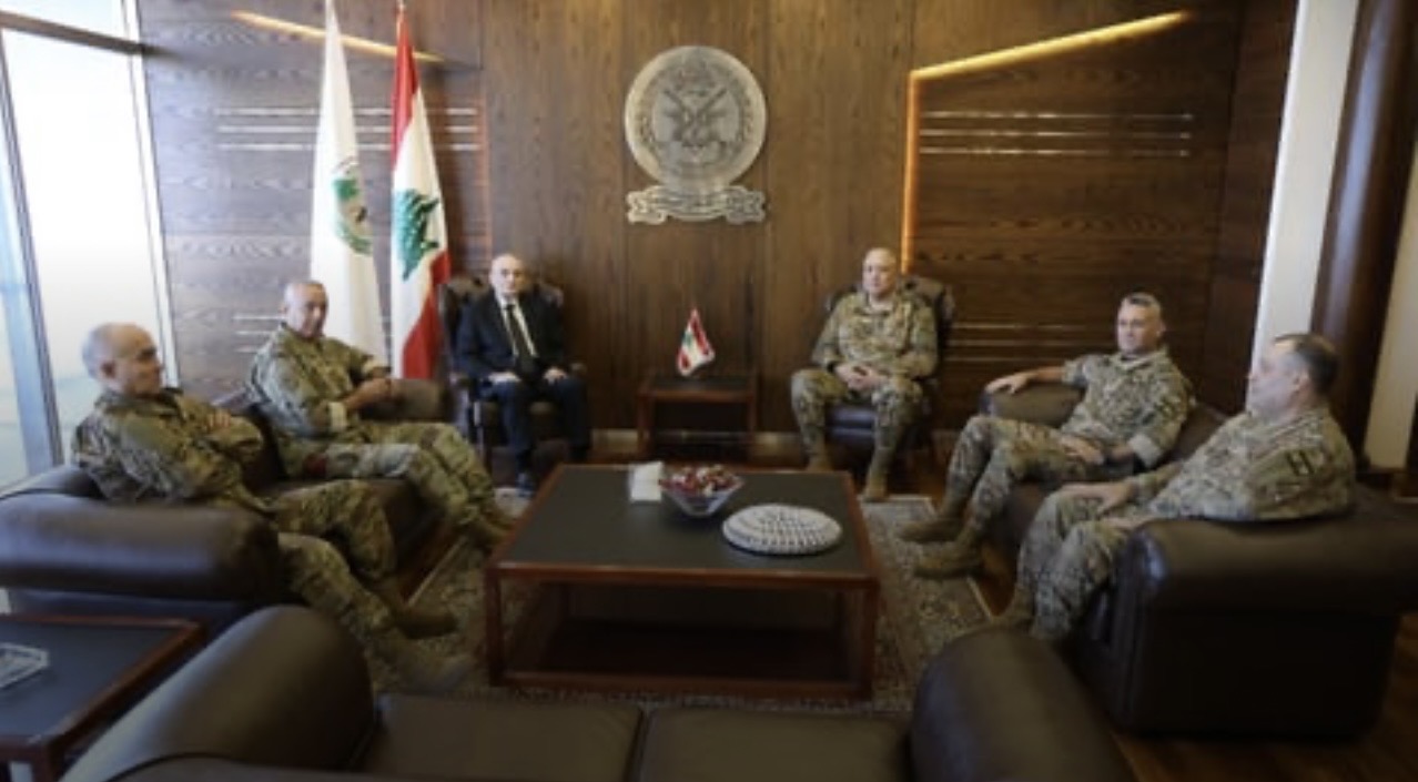 سلسلة لقاءات عسكرية لمنسى