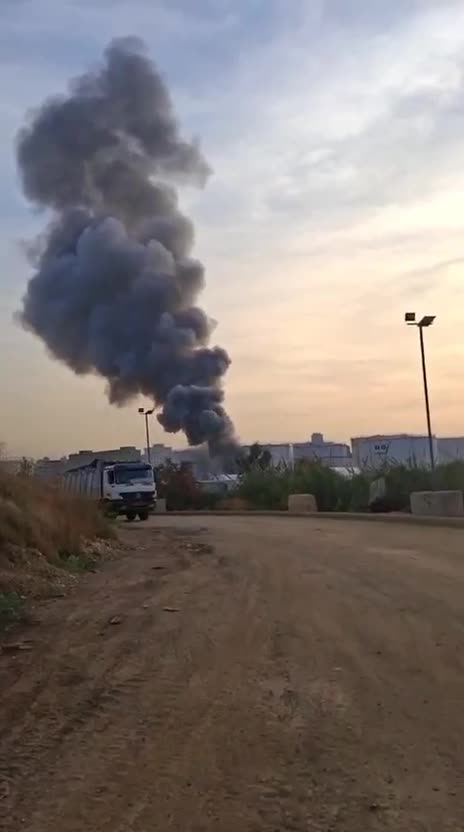 اندلاع حريق داخل محطة “توتال” قرب مستشفى مار يوسف – الدورة