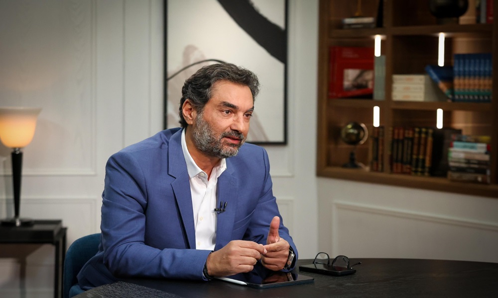 الصادق: “الثنائي” يحاول دفع الطائفة الشيعية إلى مواجهة مجهول